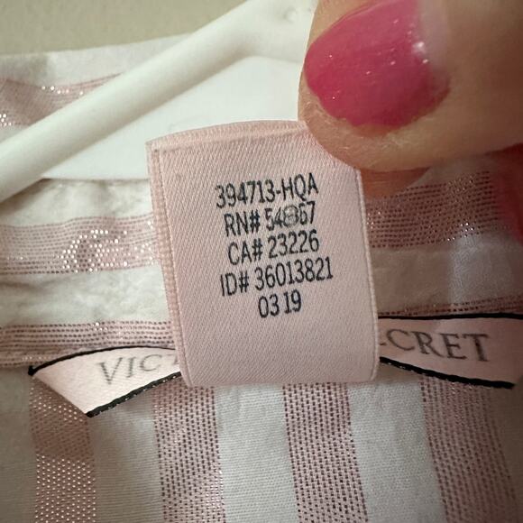 Victoria's Secret Sleep Shirt Womens SMALL Pink Metallic Striped Long Sleeve - Picture 9 of 12